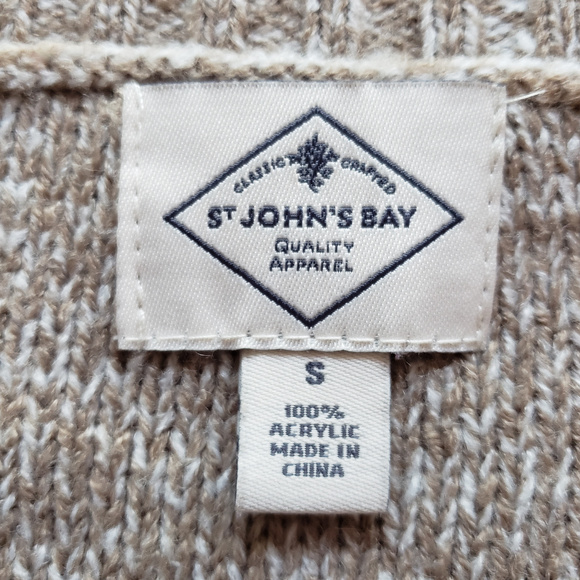 St Johns Bay S Cable Knit Pullover Sweater - Picture 4 of 7